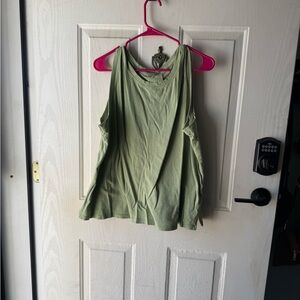 Maurice’s green tank top